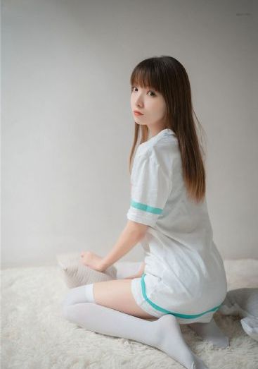 三级大乳奶电影_超清全集免费观看