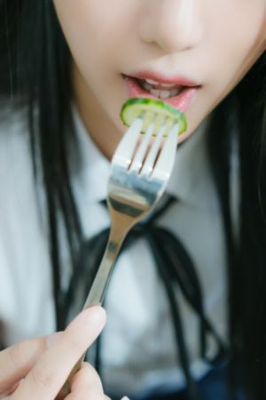 炼气练了十万年免费观看_720免费全集观看