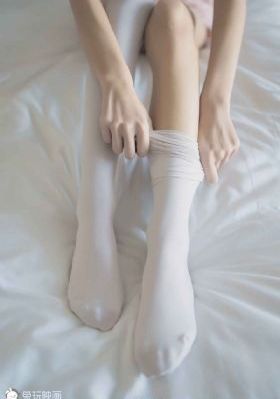 女老师4电影_4K免费观看视频