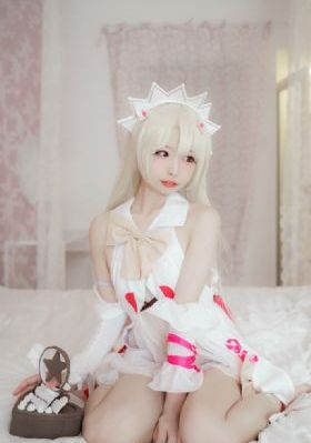 极乐玩偶在线_电影无删减版